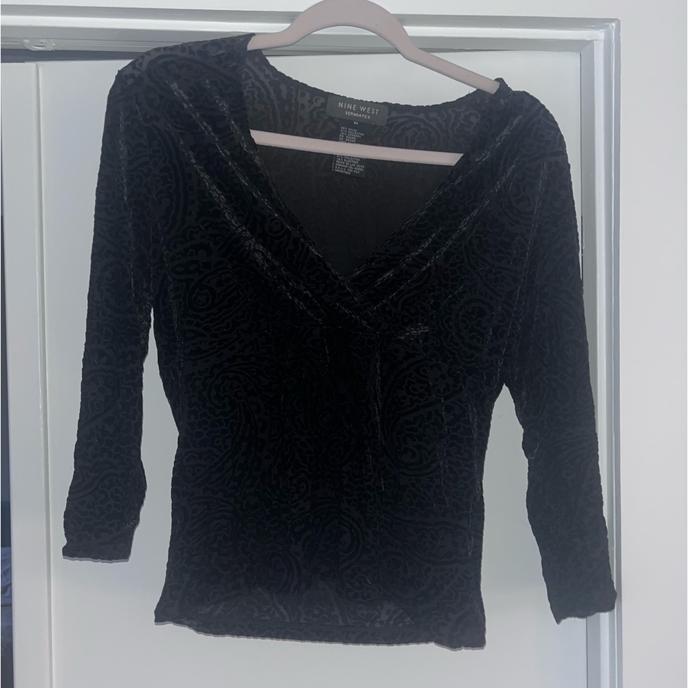 Nine West 3/4 sleeve velvet detail top black  sz M